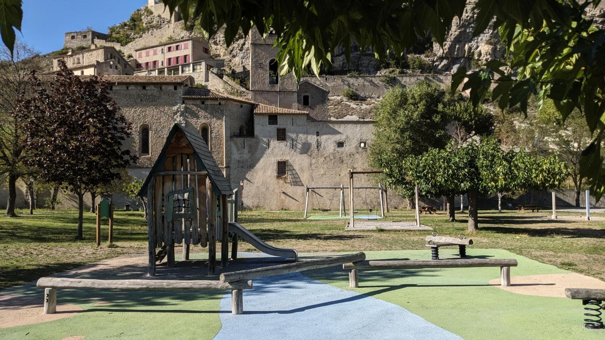 Les Gites D'Intervalles Entrevaux Exterior foto